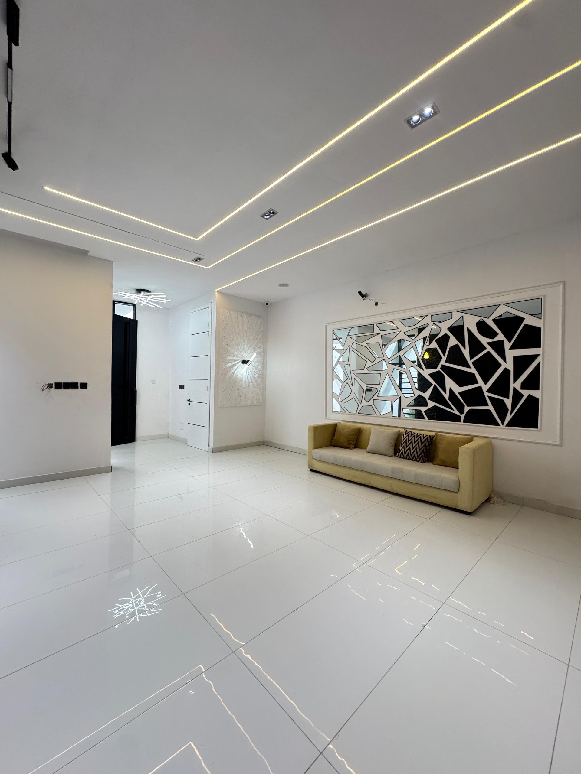 5 bedroom fully detached duplex with C of O title  - Image 12